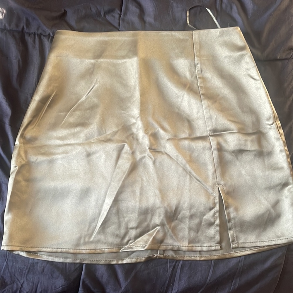 Mini Skirts - image 4